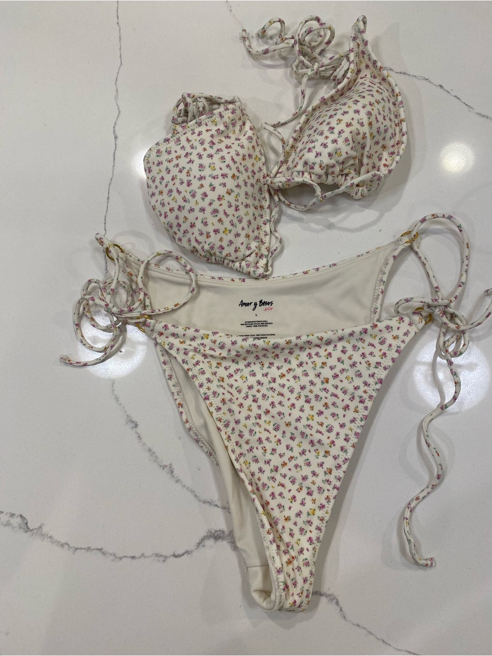 Pacsun Amor Y Besos Bikini Floral Set Top and Bottom Size L